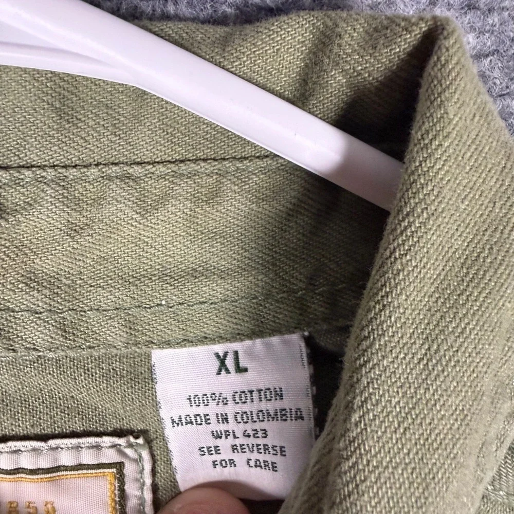 Vintage Levi's Red Tab Button Up Canvas Work Shirt Shirt Men's XL Olive Green